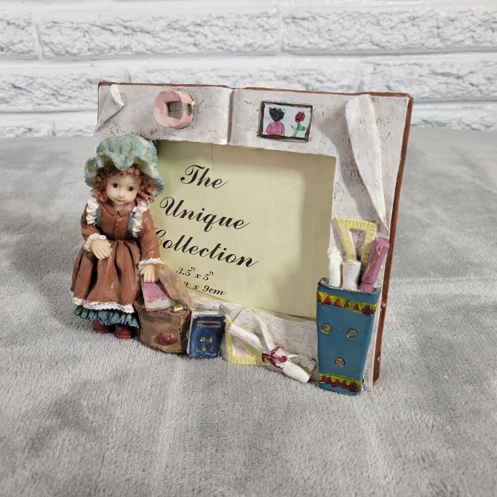 Unique Collection Prairie School Girl Photo Frame 3.5x5 3D Resin Picture S10E
